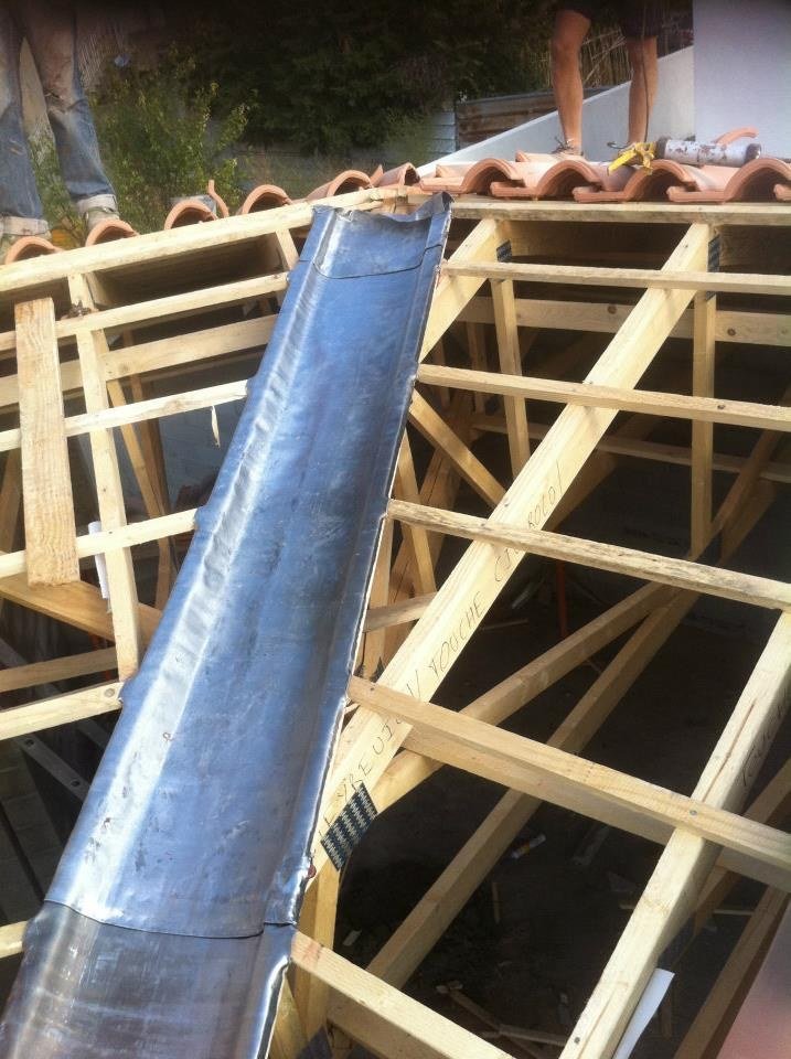 Travaux de charpente et pose de couverture